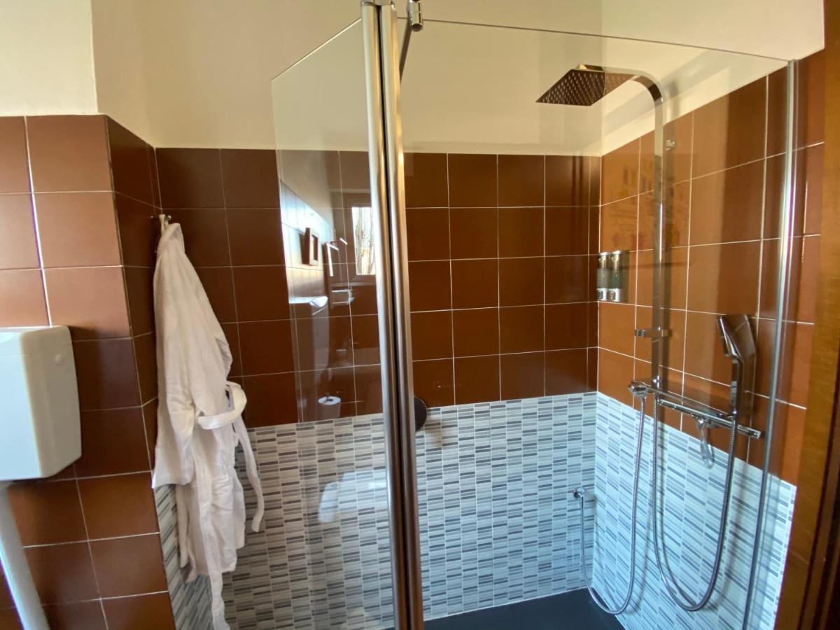ברגמו Relax&Comfort Redona 8 מראה חיצוני תמונה